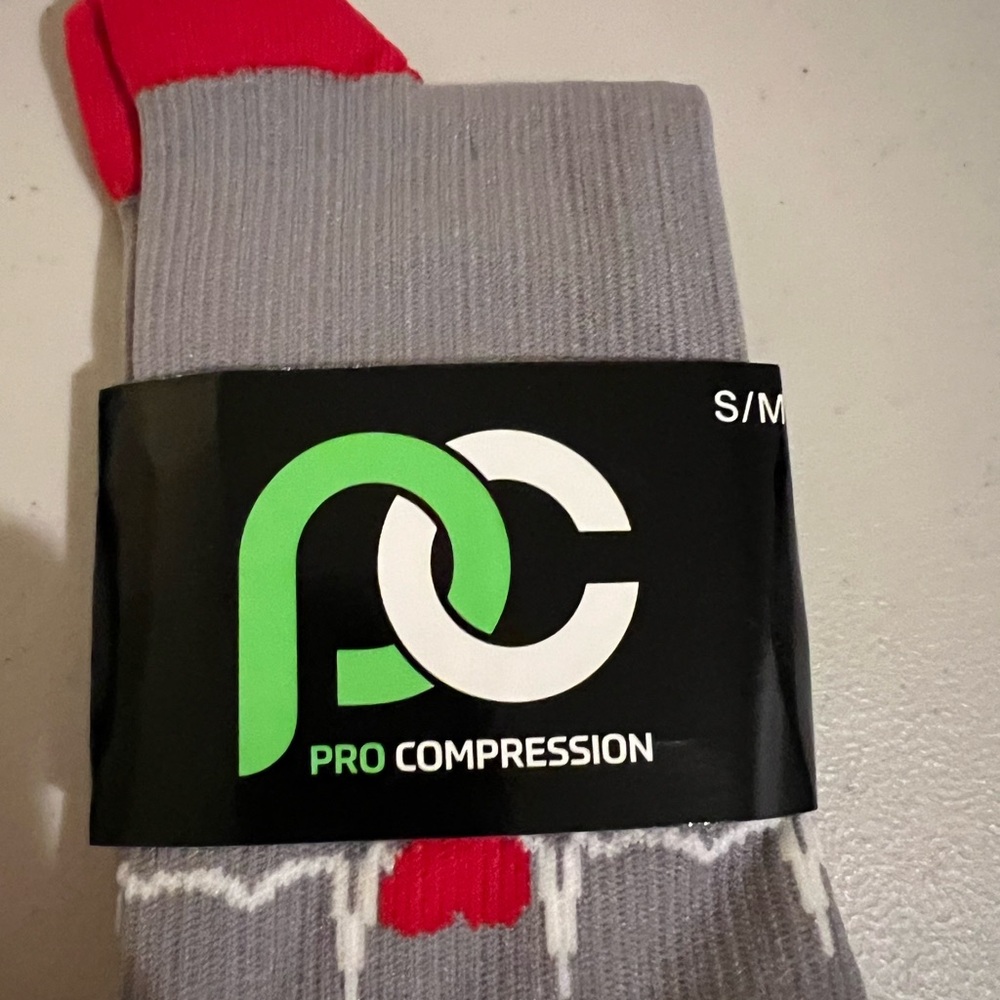 3 pair ProCompression Socks - Picture 3 of 6